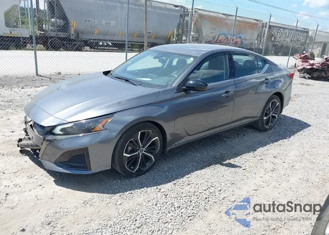 2024 Nissan Altima Sr Fwd z USA, uszkodzony, nr VIN 1N4BL4CV5RN301223